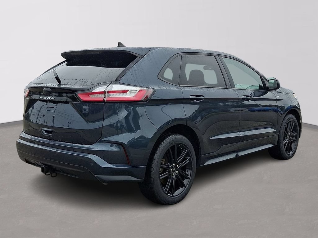 Certified 2023 Ford Edge ST-Line w/ Class II Trailer Tow Package AWD/4WD image 6