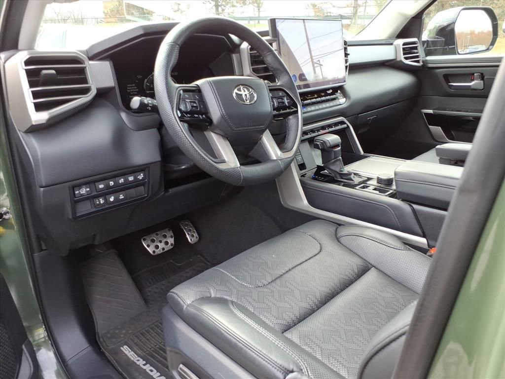 Used 2023 Toyota Sequoia Limited w/ TRD Off-Road Package AWD/4WD image 17