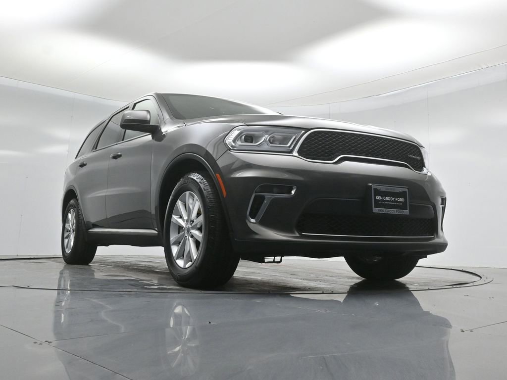 Used 2021 Dodge Durango SXT w/ 3rd Row Seating Group image 47