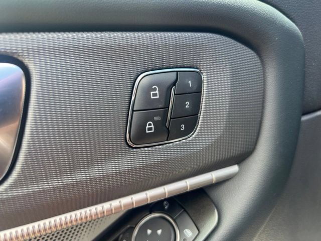 Certified 2025 Ford Explorer ST AWD/4WD image 8