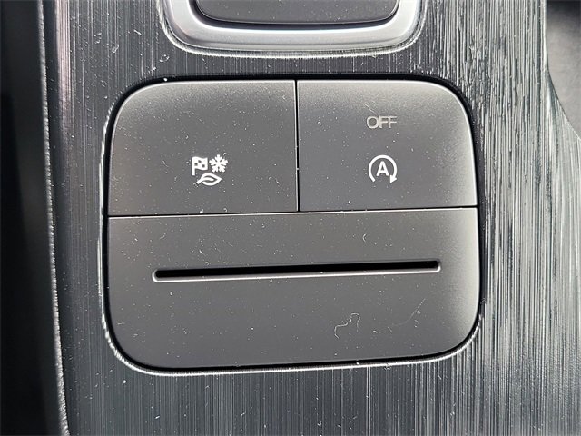 Certified 2025 Ford Escape ST-Line image 18