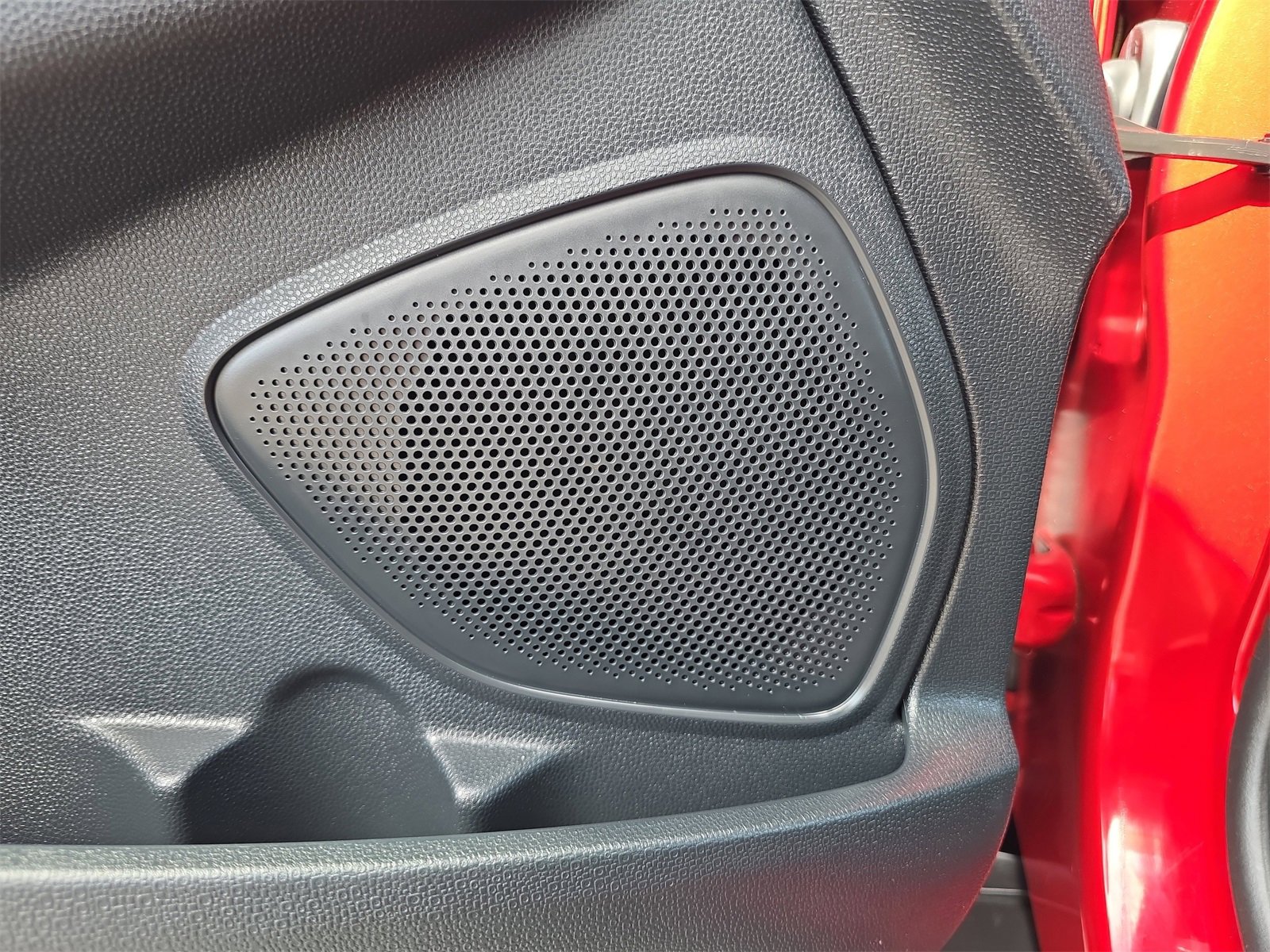 Certified 2021 Ford EcoSport SE w/ SE Convenience Package image 14