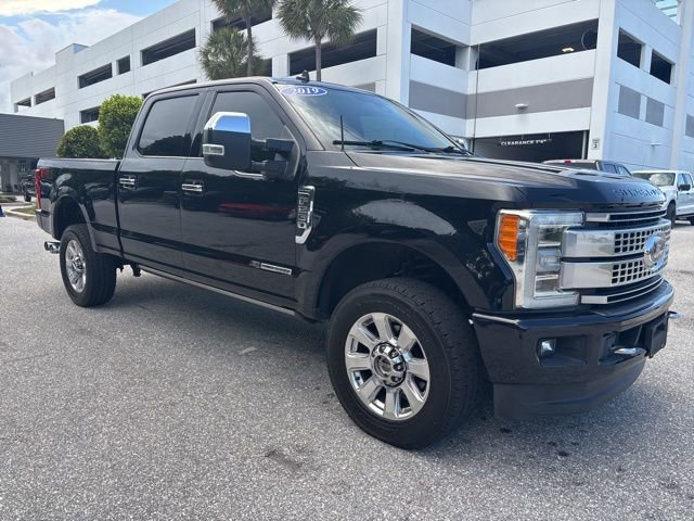 Certified 2019 Ford F250 Platinum w/ Platinum Ultimate Package AWD/4WD image 1