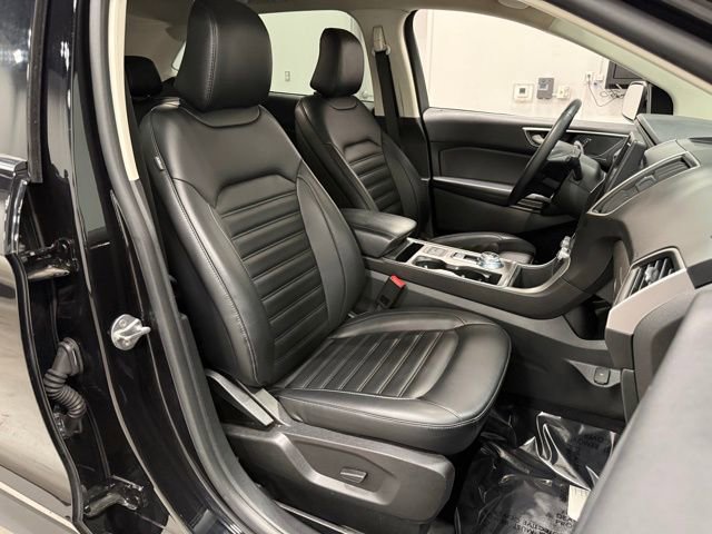 Certified 2024 Ford Edge SEL AWD/4WD image 35