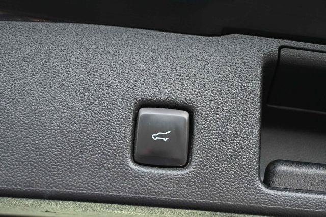 Certified 2024 Ford Escape ST-Line w/ Tech Pack #1 AWD/4WD image 13