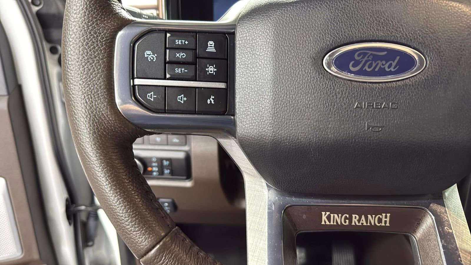 Certified 2024 Ford F250 King Ranch w/ Chrome Package AWD/4WD image 16
