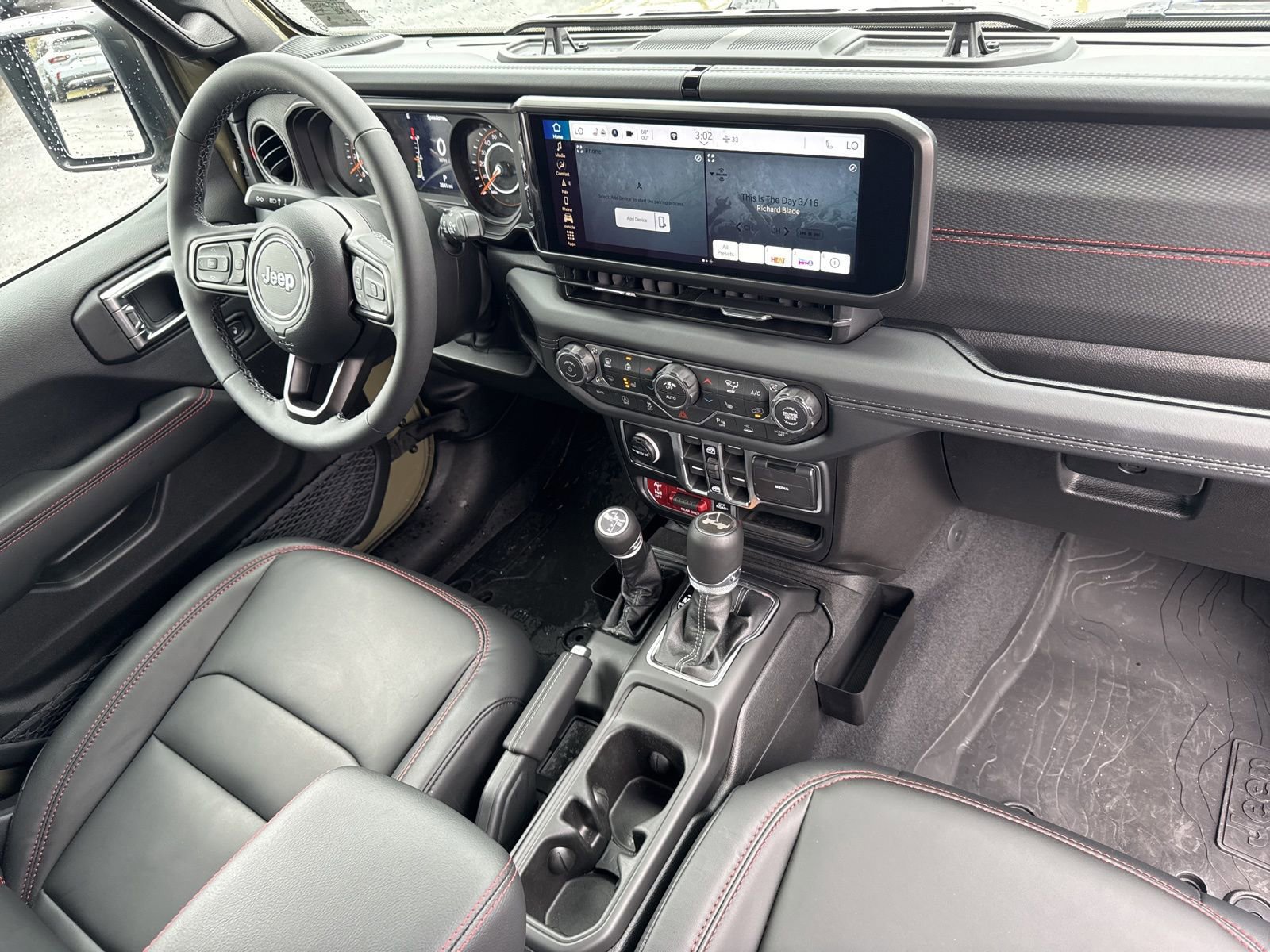 Used 2026 Jeep Wrangler Rubicon image 41