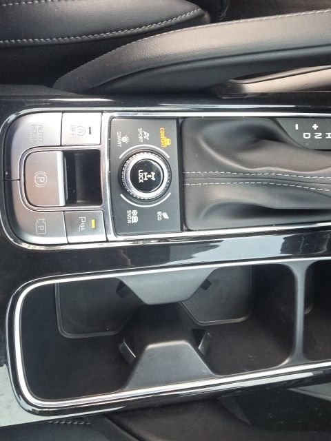 Used 2024 Kia Telluride SX Prestige X-Line image 7