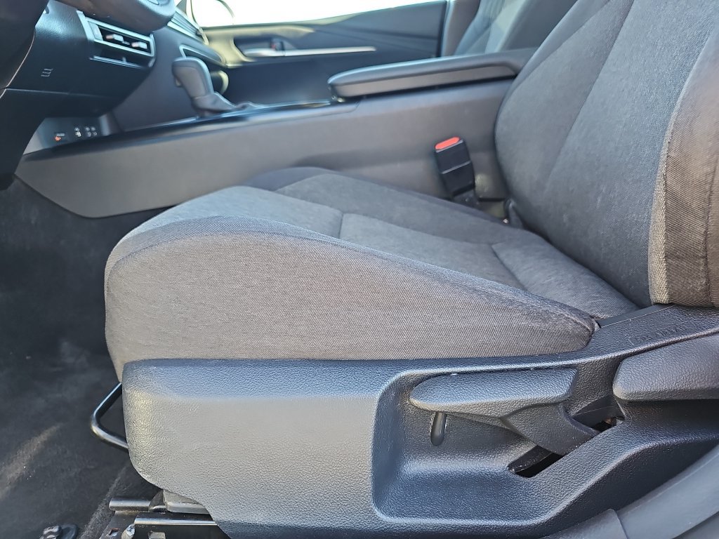 Used 2025 Toyota Camry LE FWD image 26
