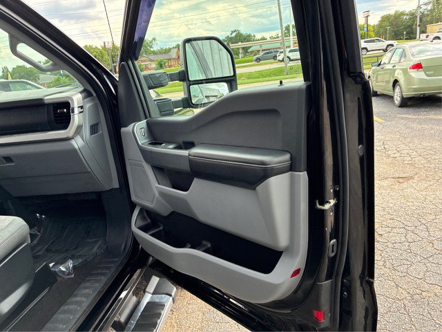 Certified 2024 Ford F250 XLT AWD/4WD image 19