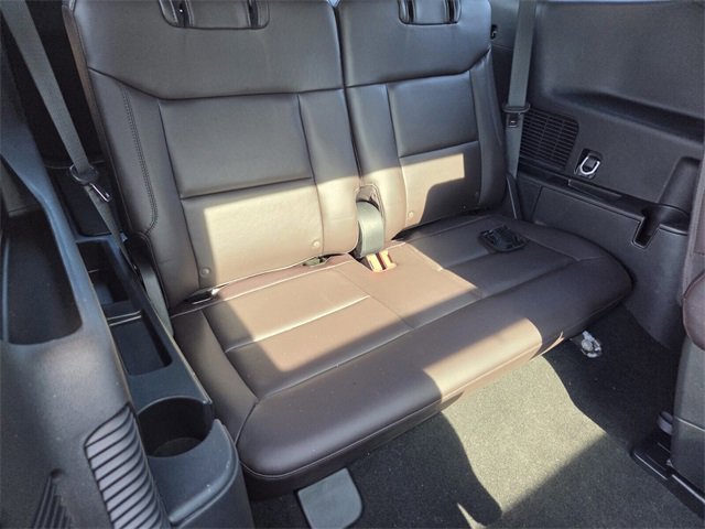 Certified 2025 Ford Explorer Platinum image 14