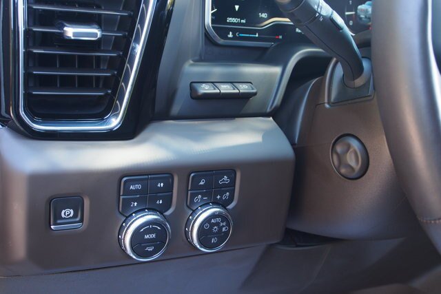 Used 2024 GMC Sierra 1500 Denali AWD/4WD image 22