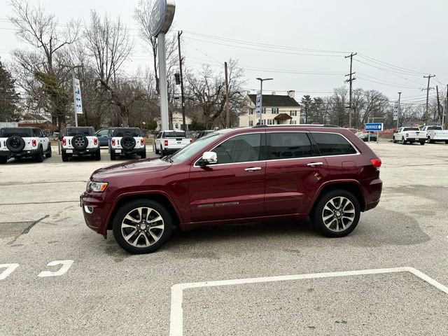 Used 2017 Jeep Grand Cherokee Overland w/ Jeep Active Safety Group image 6