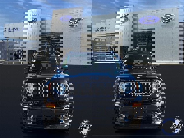 Used 2019 Jeep Renegade Latitude w/ Cold Weather Group image 7