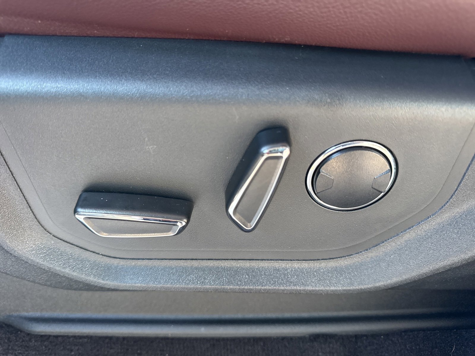 Certified 2023 Ford Expedition Limited image 26