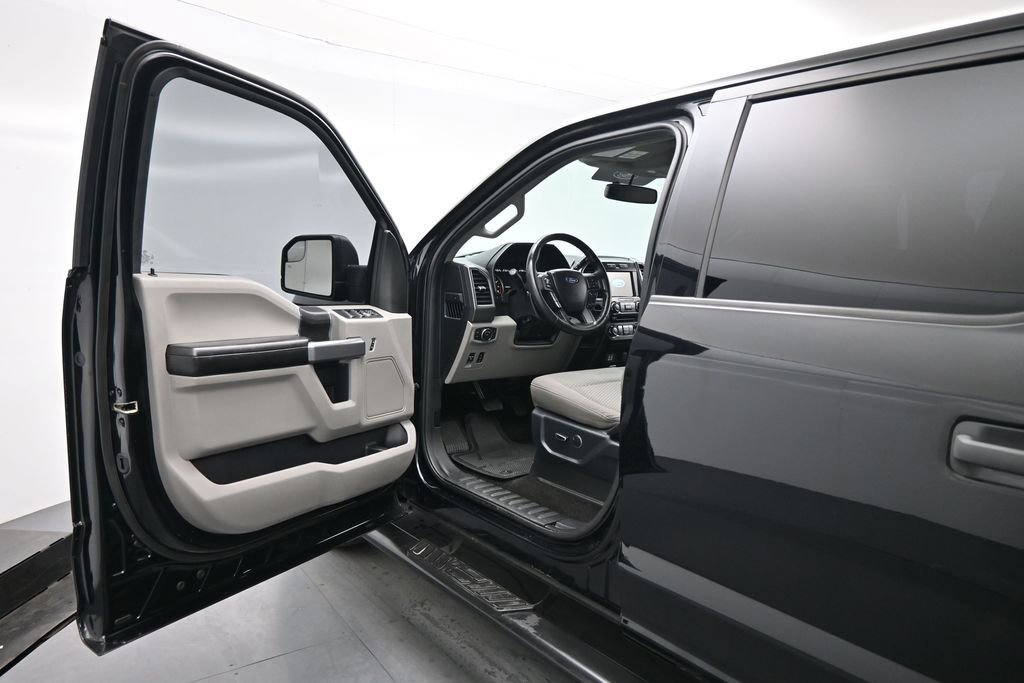 Certified 2018 Ford F150 XLT w/ Equipment Group 301A Mid RWD image 8