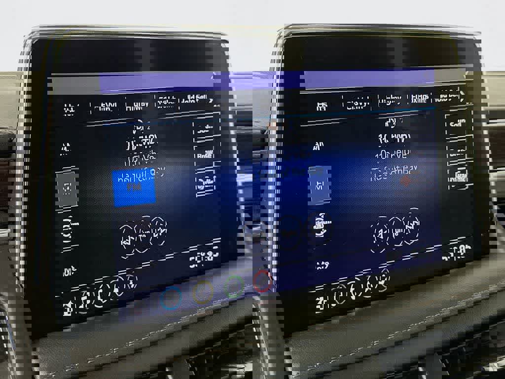 Used 2021 Chevrolet Suburban High Country image 20