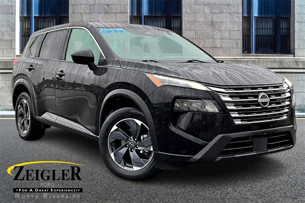 Used 2024 Nissan Rogue SV