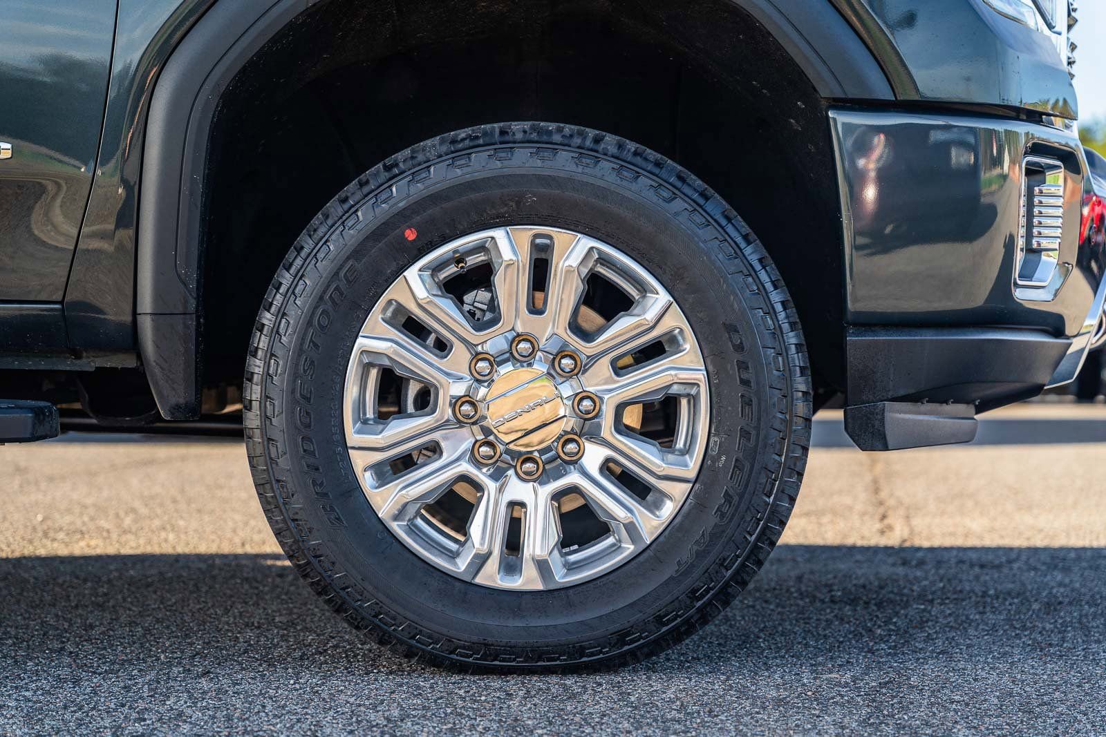 Used 2022 GMC Sierra 2500 Denali image 9