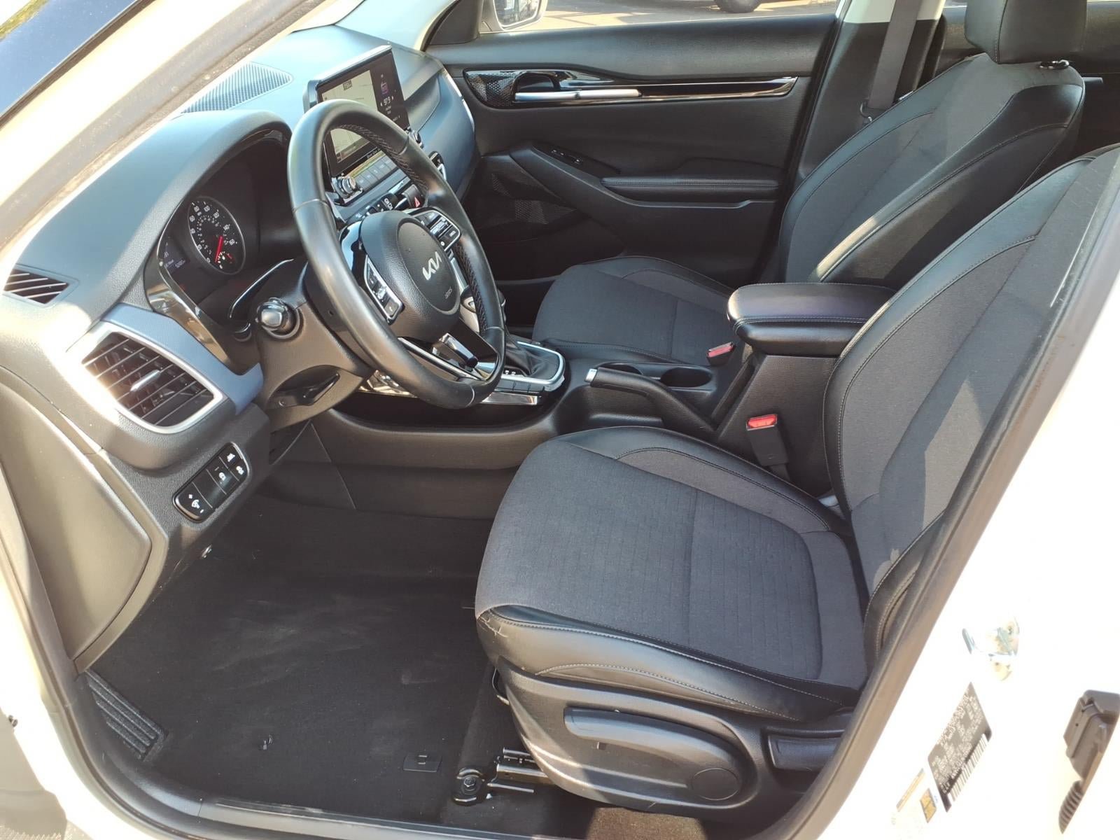 Used 2022 Kia Seltos S FWD image 21