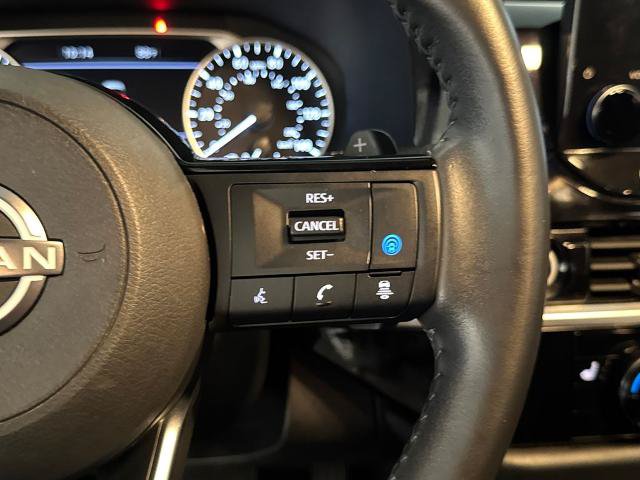Used 2023 Nissan Pathfinder SL w/ SL Premium Package FWD image 23
