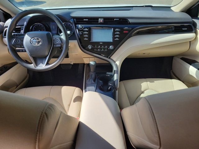 Used 2020 Toyota Camry LE FWD image 17