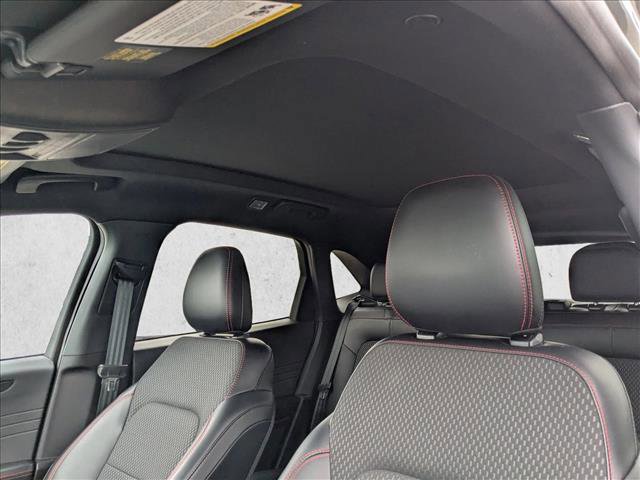 Certified 2023 Ford Escape ST-Line w/ Tech Pack #1 image 19