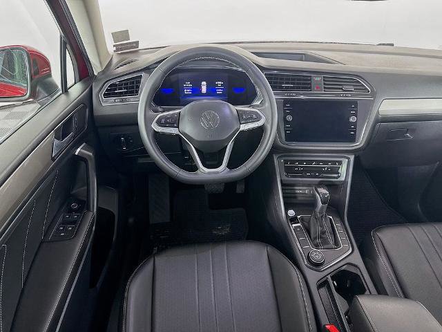 Used 2022 Volkswagen Tiguan SE image 22