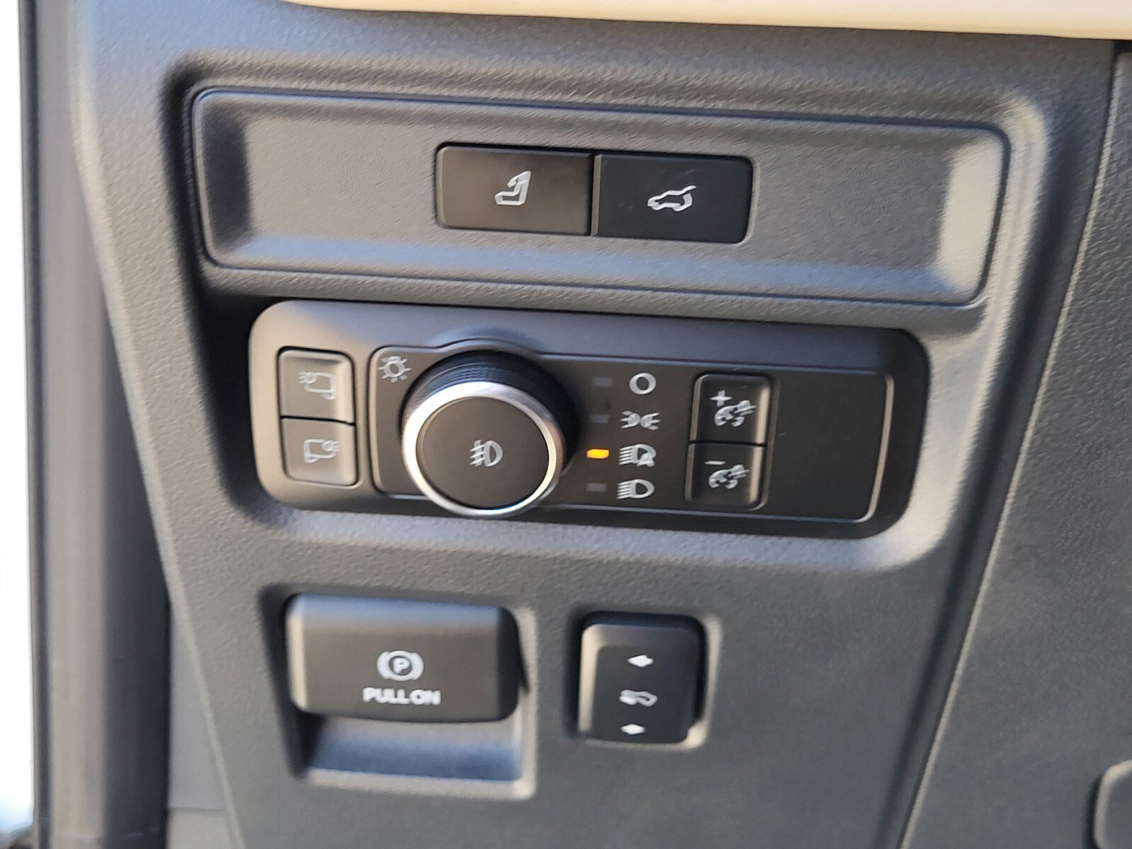 Certified 2023 Ford Expedition Platinum image 25