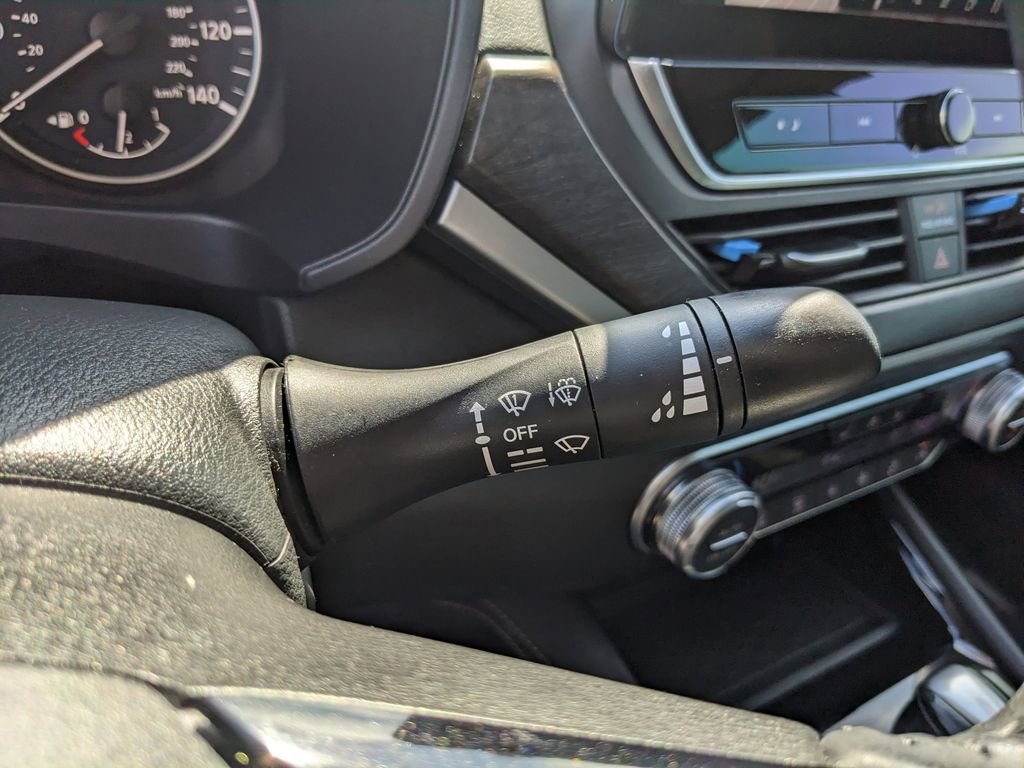 Used 2023 Nissan Altima 2.5 SL image 35