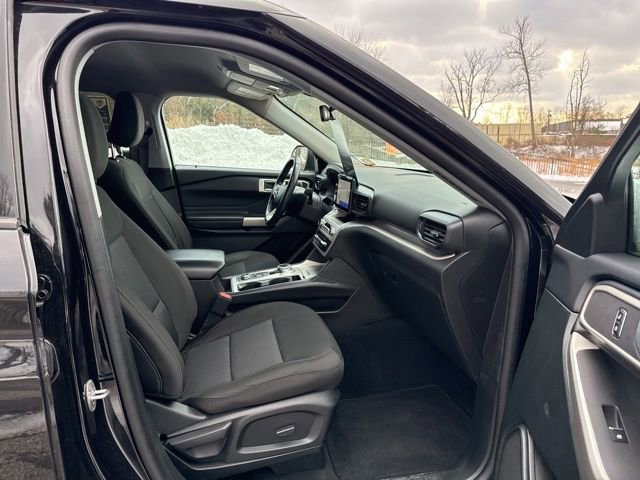 Certified 2023 Ford Explorer XLT image 18