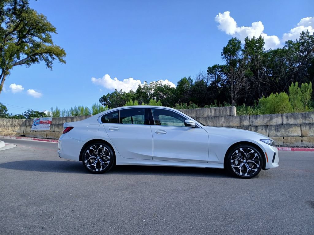 Used 2025 BMW 330i xDrive Sedan w/ M Sport Package AWD/4WD image 2