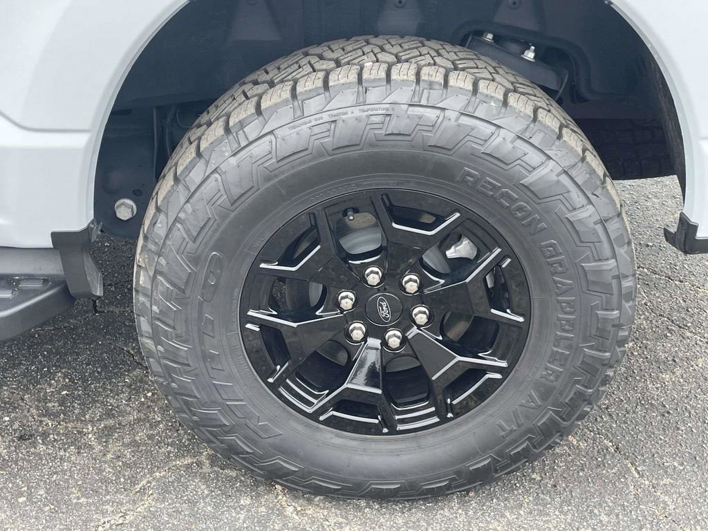 Certified 2025 Ford F150 Lightning XLT image 9