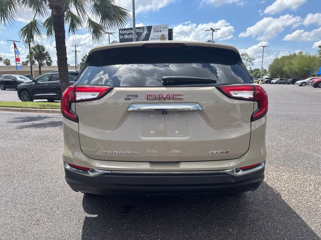 Used 2022 GMC Terrain AT4 w/ Tech Package AWD/4WD image 4
