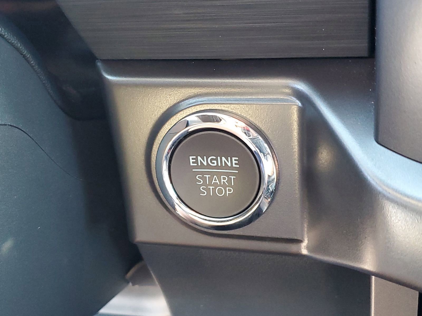 Certified 2025 Ford F150 Tremor w/ Tow/Haul Package AWD/4WD image 30