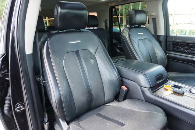 Certified 2019 Ford Expedition Max Platinum RWD image 2