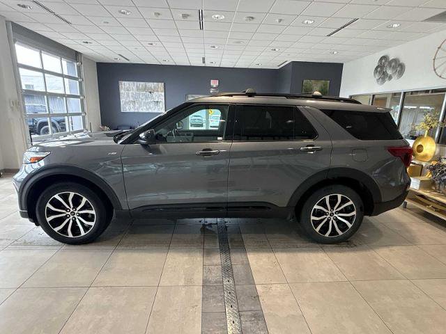 Certified 2022 Ford Explorer ST-Line AWD/4WD image 6