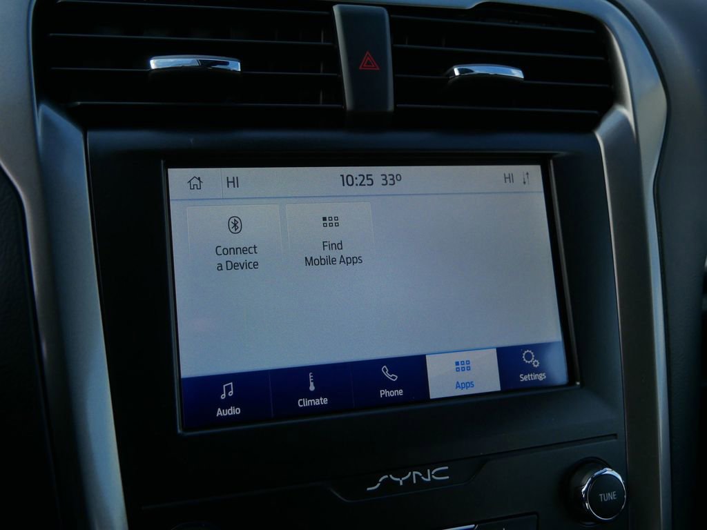 Certified 2020 Ford Fusion SE image 22