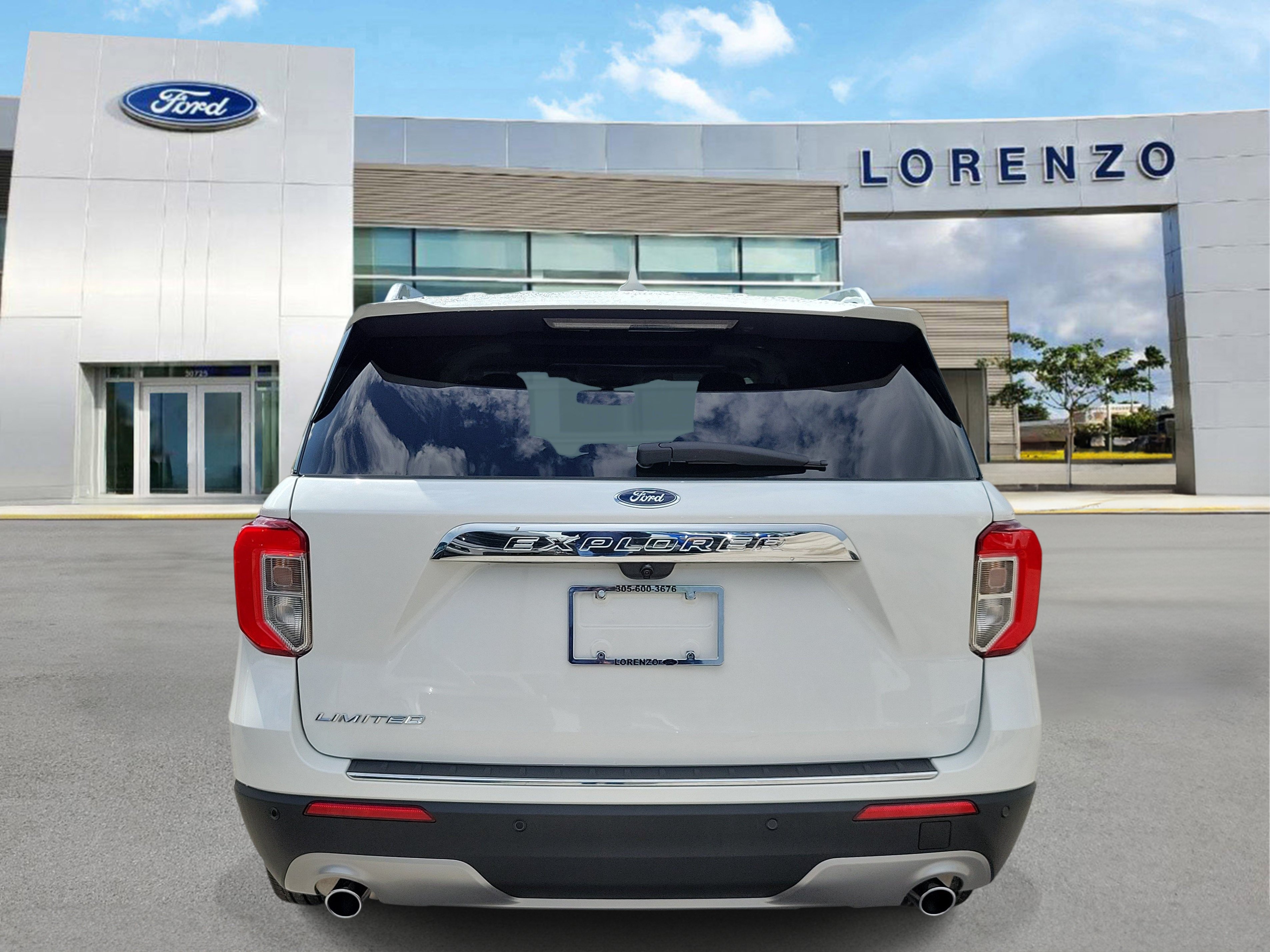 Certified 2023 Ford Explorer Limited w/ Limited Technology Package RWD image 6