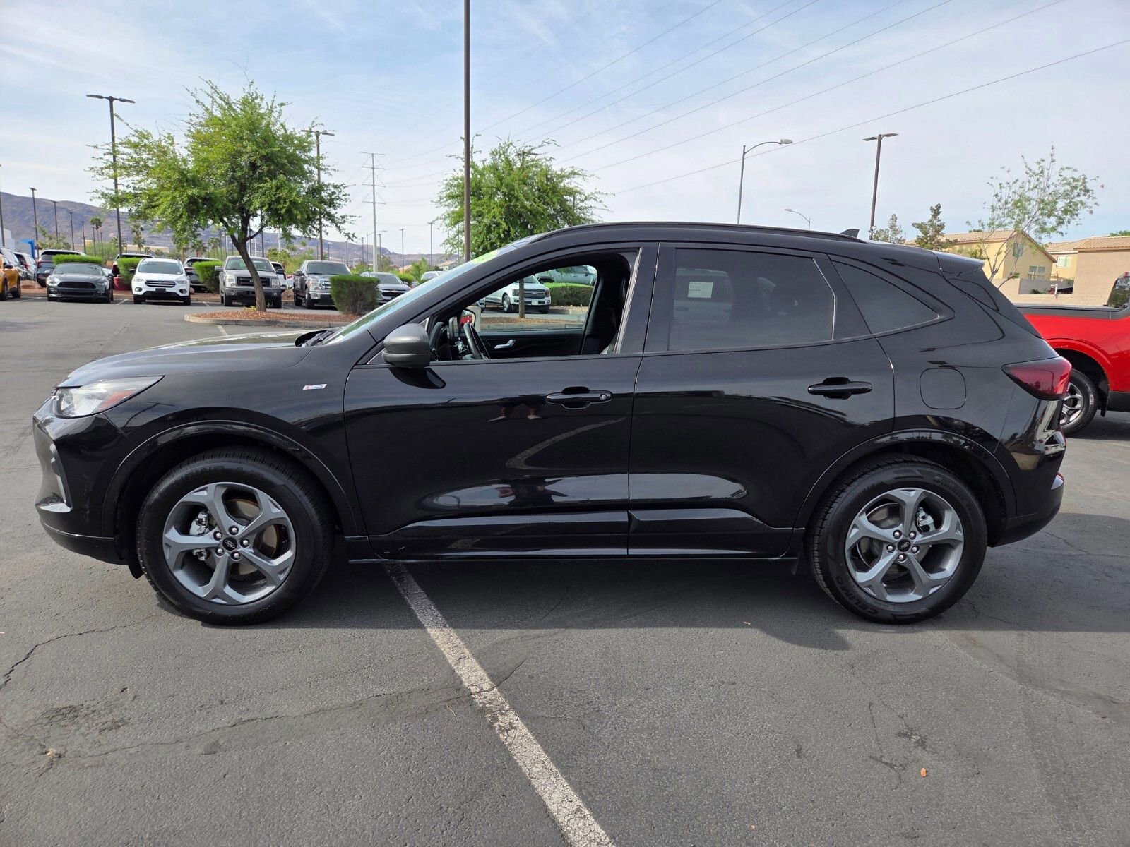 Certified 2024 Ford Escape ST-Line video 2