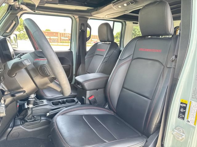 Used 2024 Jeep Wrangler Unlimited Rubicon AWD/4WD image 11