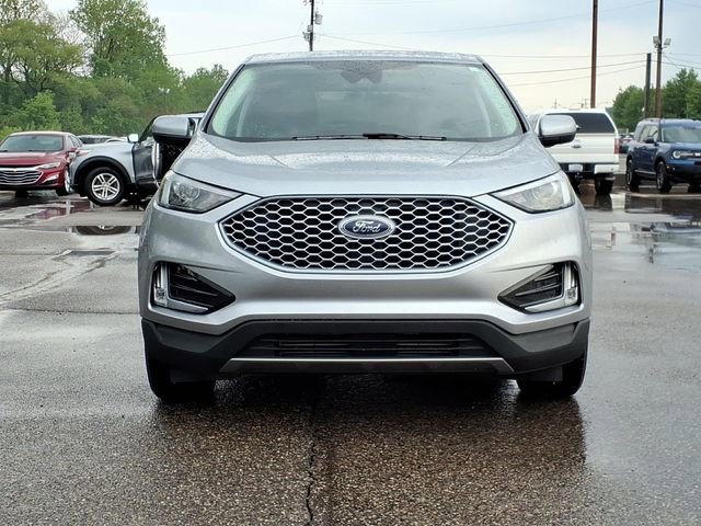 Certified 2023 Ford Edge SEL w/ Convenience Package AWD/4WD image 2