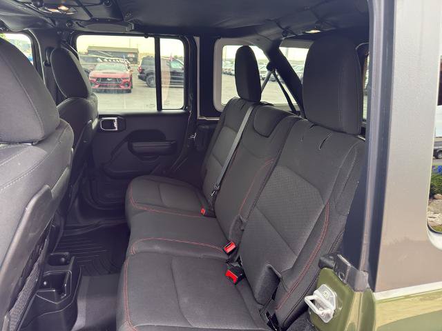 Used 2021 Jeep Wrangler Unlimited Rubicon AWD/4WD image 12