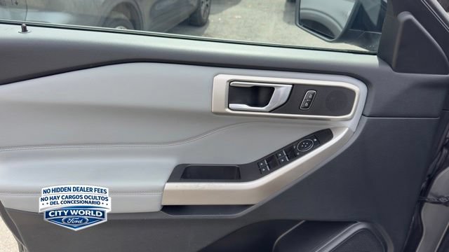 Certified 2023 Ford Explorer XLT w/ Equipment Group 202A AWD/4WD image 7