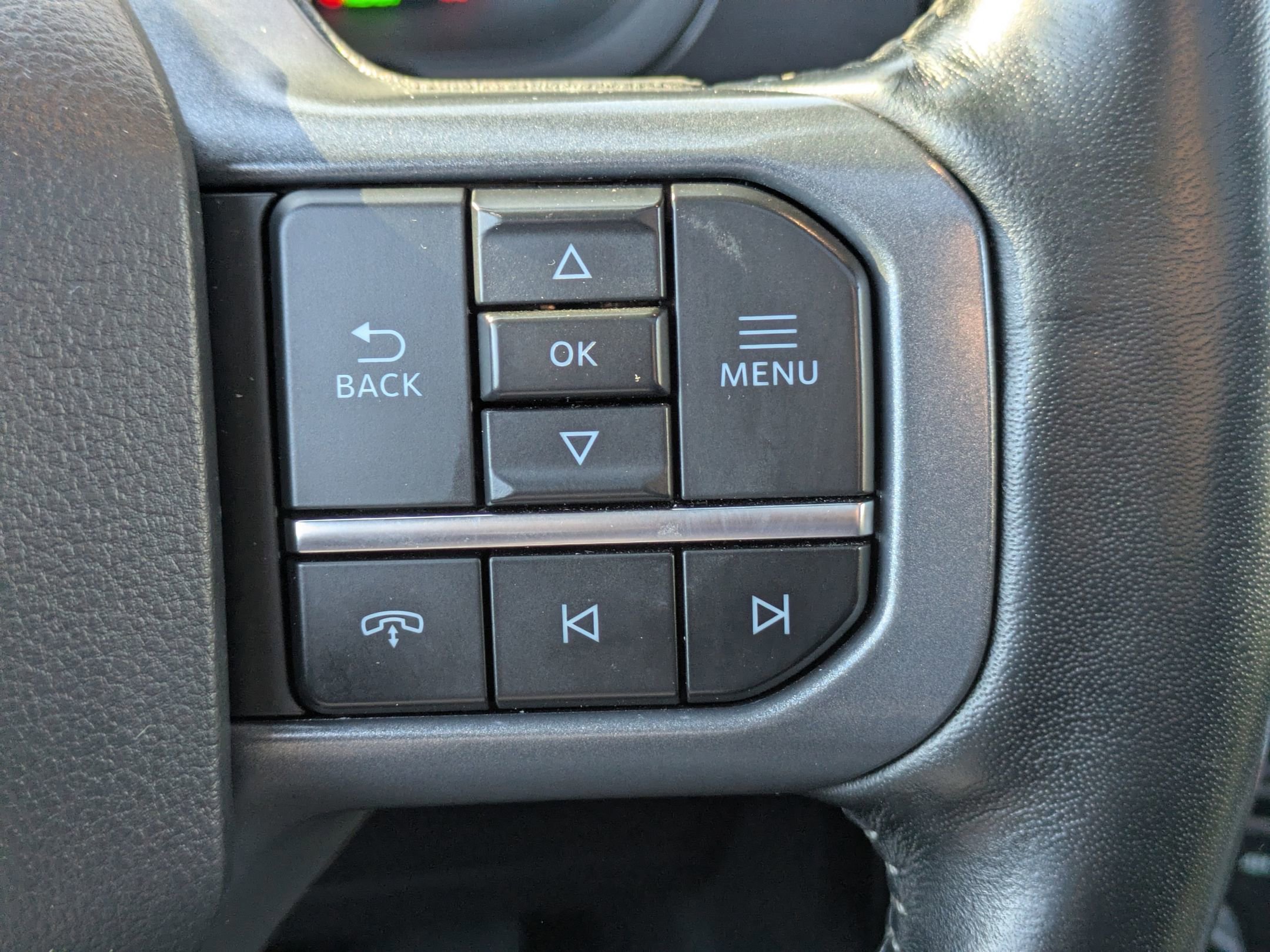 Certified 2023 Ford F150 Lariat w/ Equipment Group 502A High image 18