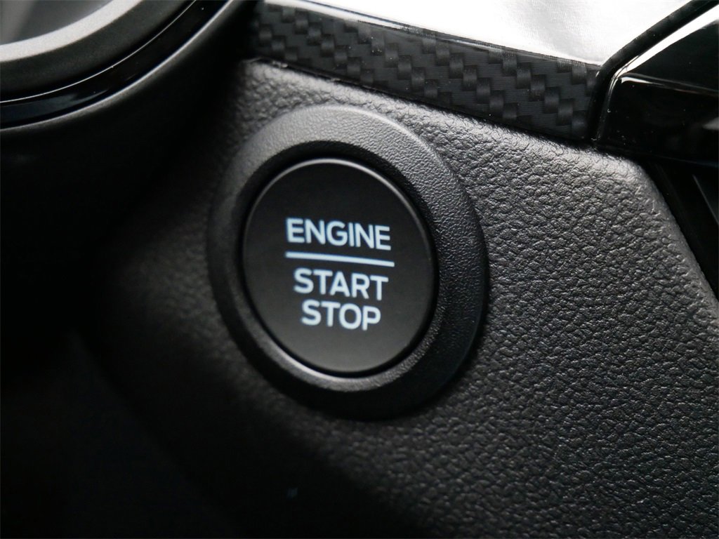 Certified 2025 Ford Escape ST-Line w/ Cold Weather Package image 21