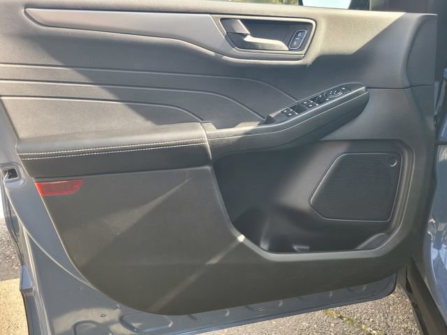 Certified 2023 Ford Escape Active image 16