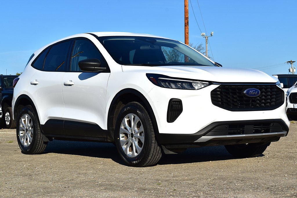 Certified 2025 Ford Escape Active AWD/4WD image 3