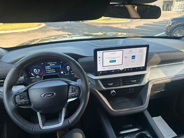 Certified 2025 Ford Explorer ST-Line AWD/4WD image 18