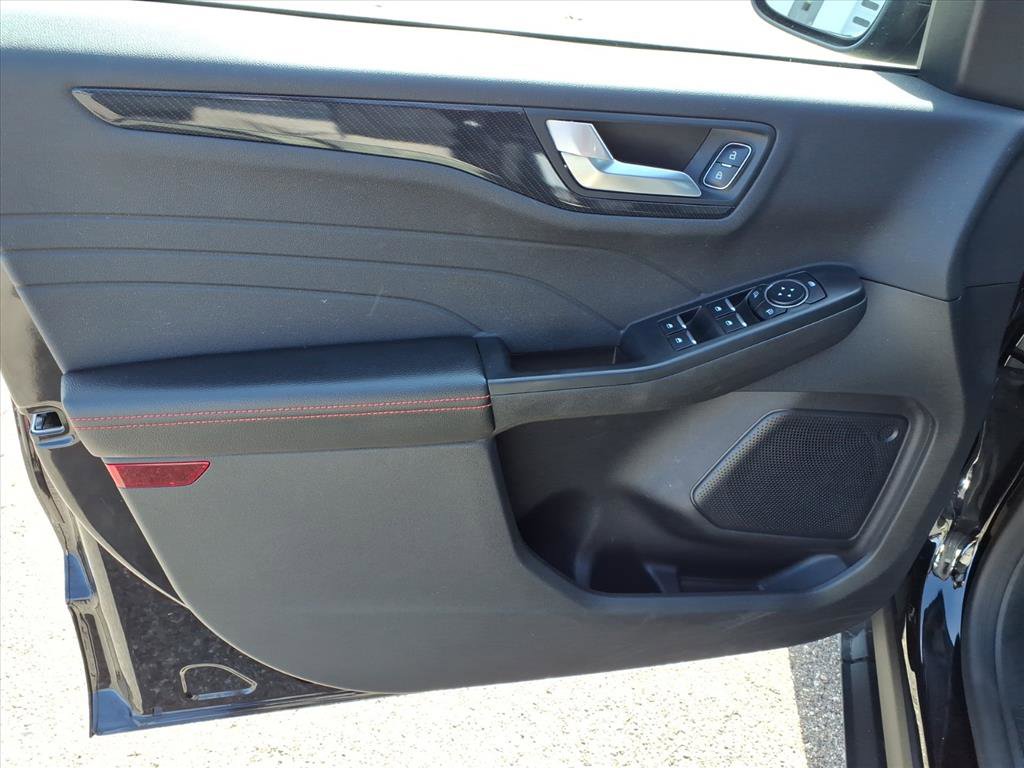 Certified 2024 Ford Escape ST-Line w/ Tech Pack #1 image 13